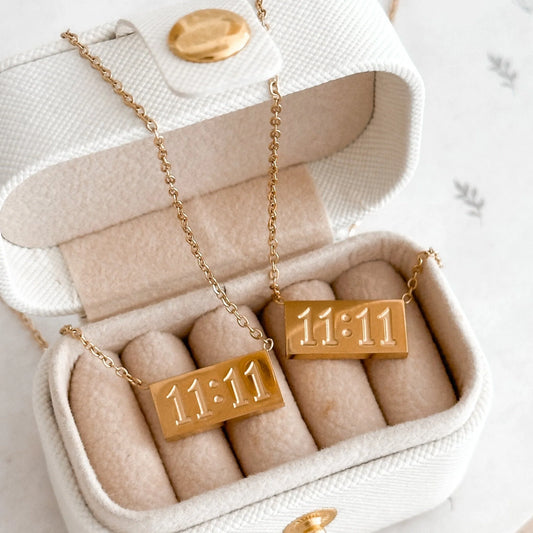 Nothing Can Separate Us Bar Necklace